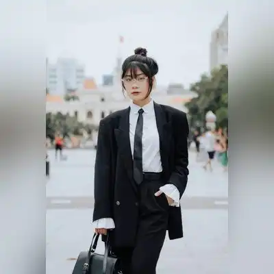 沈德德